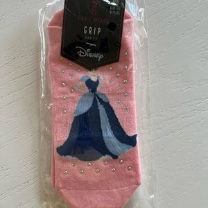 Pilates/Barre/Yoga/Lagree Grip Socks